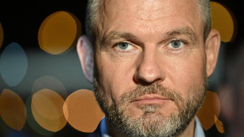 斯洛伐克总理遭枪击受伤据法新社报道，斯洛伐克总理菲科（Robert Fico）在离开政府会议后遭到枪击并受伤