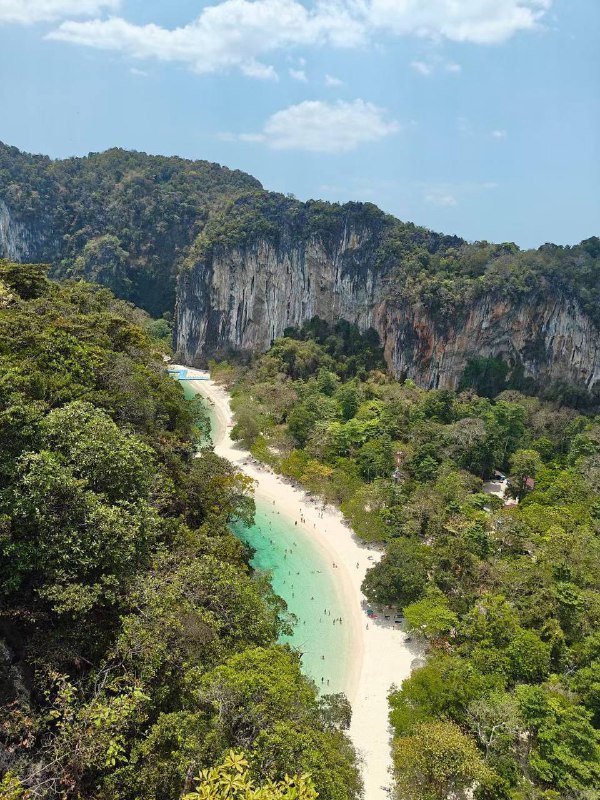 生活分享活动投稿赶赴一场海     顺带     看一场日落By. @Harry_Potter6666⛱️标签：#活动 #摄影🌠频道：@ArgunRiver🌌投稿：@ArgunRiver_bot