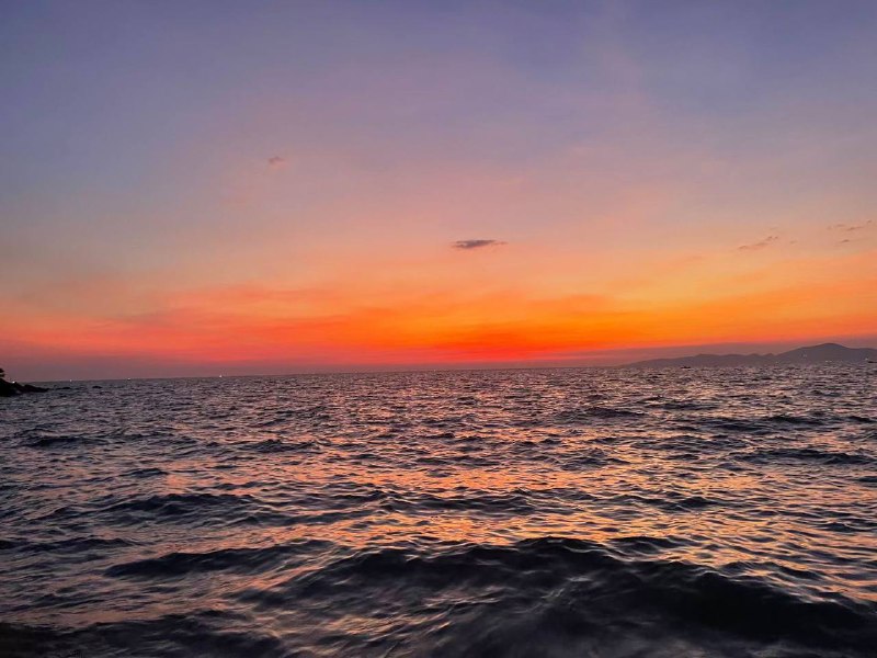 生活分享活动投稿赶赴一场海     顺带     看一场日落By. @Harry_Potter6666⛱️标签：#活动 #摄影🌠频道：@ArgunRiver🌌投稿：@ArgunRiver_bot