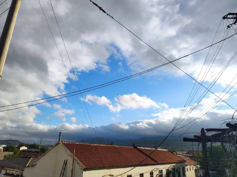 生活分享活动投稿风雨终将过去，风雨过后不仅会有彩虹，更会有惊喜出现